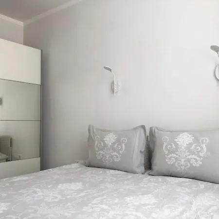 Hot Main Square Newly Built Modern Apartment *