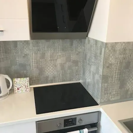 Hot Main Square Newly Built Modern Apartment *