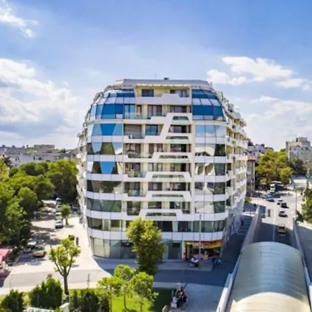 Hot Main Square Newly Built Modern Apartment