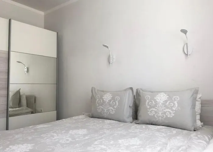 Hot Main Square Newly Built Modern شقة *